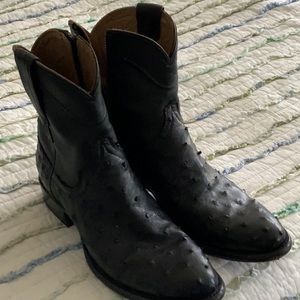 Tecovas cowboy boots in black